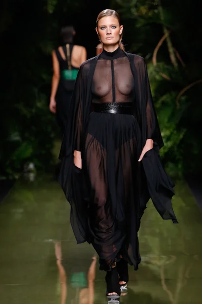 Look 34